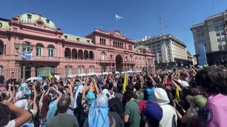 মুদ্রার মান ৫০ শতাংশ কমিয়েছে আর্জেন্টিনা