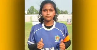 তিন ম্যাচেই হ্যাটট্রিক: দেশের জার্সিতে বিশ্বজয়ের লক্ষ্য বিস্ময়বালিকা আলেয়ার