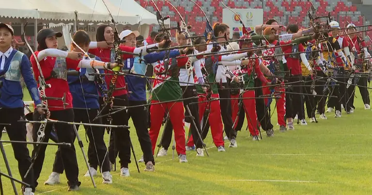 জাতীয় স্টেডিয়ামে অনুশীলনে আর্চাররা