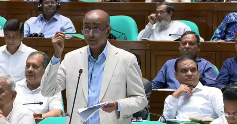 আইন, বিচার ও সংসদ বিষয়ক মন্ত্রী মো. আসাদুজ্জামান