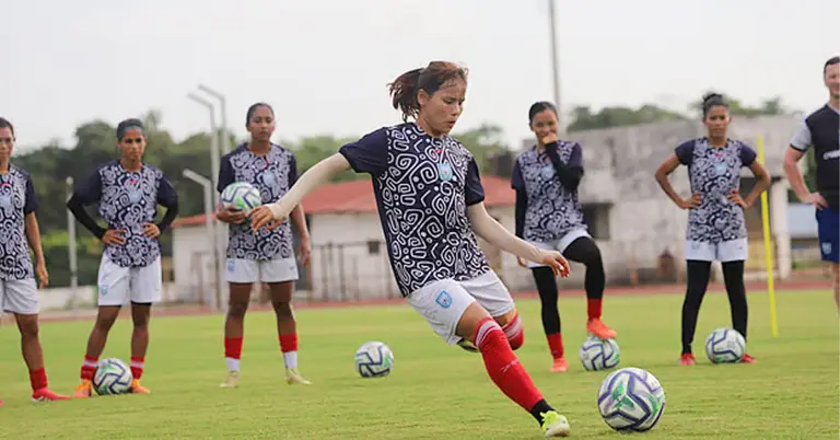 এশিয়ান গেমস নারী ফুটবল দল ২০২৬