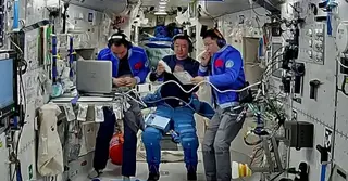 চলতি মাসের শেষ দিকে পৃথিবীতে ফিরবেন শেনচৌ–২০ নভোচারীরা