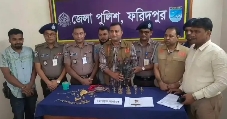 কোটি টাকার কষ্টিপাথর উদ্ধার