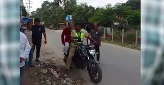 প্রধানমন্ত্রীকে নিয়ে কটূক্তি করায় স্কুল শিক্ষক আটক
