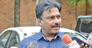 বিসিবি সভাপতির পদ হারালেন ফারুক আহমেদ