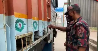 জ্বালানি তেল পাচার রোধে বেনাপোল সীমান্তজুড়ে অতিরিক্ত বিজিবি মোতায়েন