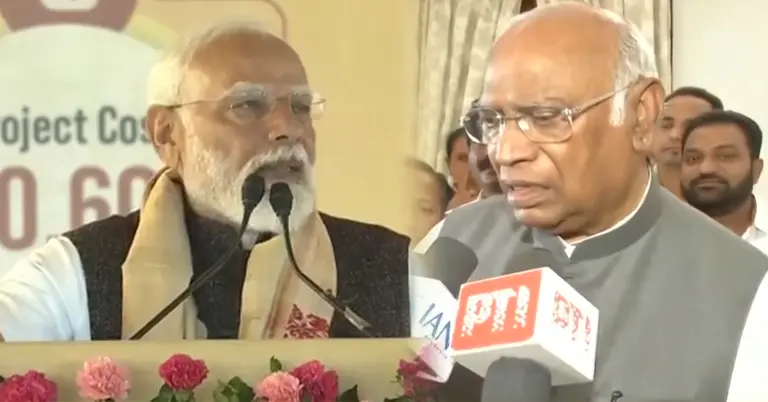 নরেন্দ্র মোদি; মল্লিকার্জুন খাড়গে