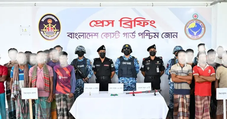 জিম্মি ২১ জেলে উদ্ধার