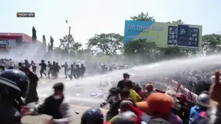 বিপর্যস্ত মিয়ানমারের অর্থনীতি, কোণঠাসা সেনাবাহিনী