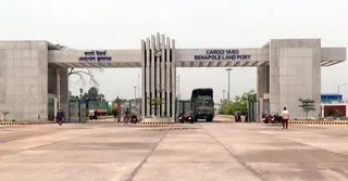 বেনাপোল বন্দরে ১০ দিনের জন্য আমদানি-রপ্তানি বন্ধ