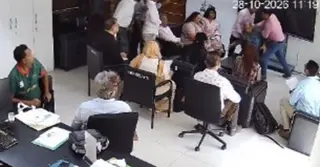 আইইডিসিআর কার্যালয়ে ঢুকে পরিচালককে মারধরের অভিযোগ