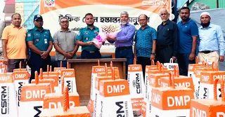 ট্রাফিক তিন কোন হস্তান্তর করলো সিএসআরএম