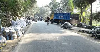 রপ্তানি জটিলতায় ধাক্কা খেয়েছে চাঁপাইনবাবগঞ্জের মিষ্টি কুমড়া চাষ