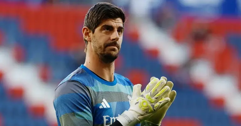 রিয়াল মাদ্রিদের গোলরক্ষক থিবো কোর্তোয়া