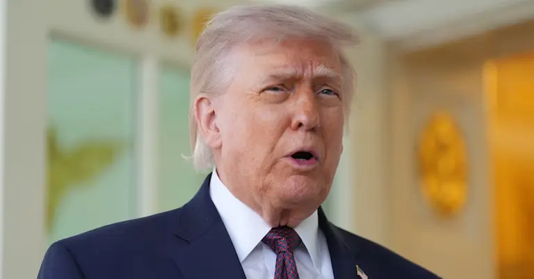 ডোনাল্ড ট্রাম্প