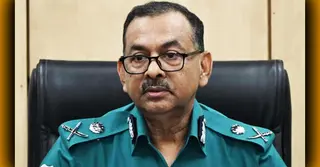 ঈদ জামাতকে সামনে রেখে নিরাপত্তাহানির শঙ্কা নেই: ডিএমপি কমিশনার
