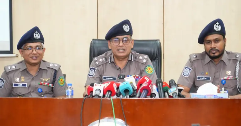ডিএমপির সংবাদ সম্মেলন