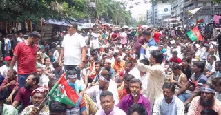 নগর ভবনে আজও ইশরাক সমর্থকদের বিক্ষোভ