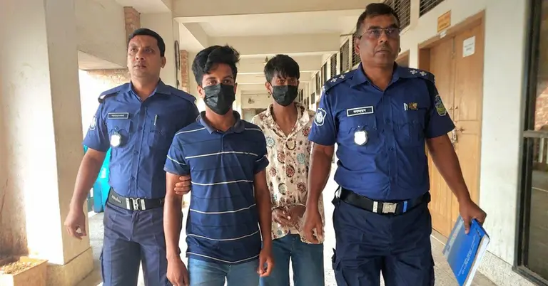 দুই আসামি