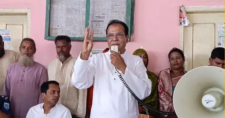 দুর্যোগ ব্যবস্থাপনা ও ত্রাণমন্ত্রী আসাদুল হাবিব দুলু