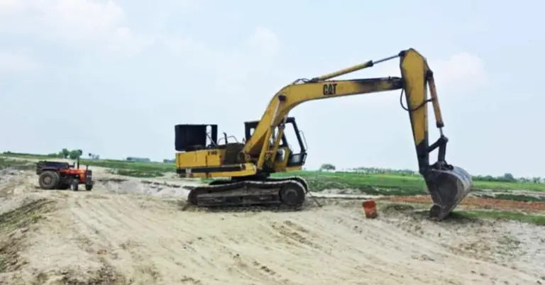 পদ্মা নদীতে থেকে বালু উত্তোলন, একজনের কারাদণ্ড