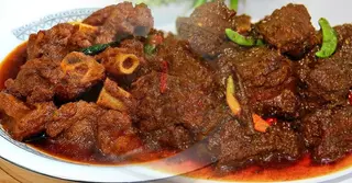 ঈদের সেরা স্বাদে স্পেশাল কষা মাংস: সহজ পদ্ধতিতে তৈরির রাজকীয় রেসিপি