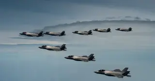 মধ্য ইরানে যুক্তরাষ্ট্রের এফ-৩৫ ভূপাতিতের দাবি তেহরানের