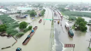 অতিবৃষ্টি-বন্যায় স্থবির ভারতের তামিলনাড়ু