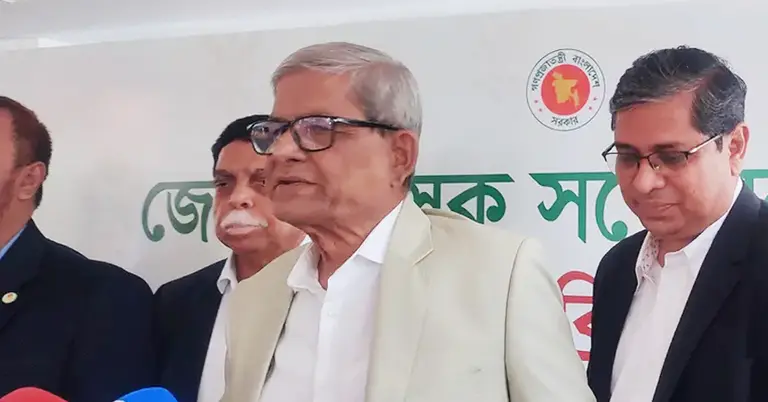 পল্লী উন্নয়ন এবং সমবায় মন্ত্রী মির্জা ফখরুল ইসলাম আলমগীর