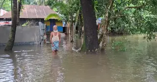 টানা বৃষ্টিতে দেশের ২১ জেলায় ক্ষয়ক্ষতি; খাবার ও পানির সংকট