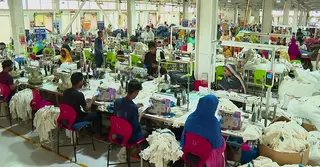 ভারতের বাণিজ্য নীতির কড়াকড়িতে চাপ বাড়ছে দেশের ব্যবসায়ীদের