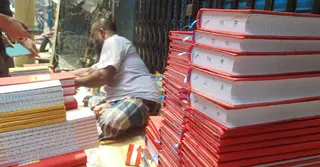 নিয়ম রক্ষাতেই সীমাবদ্ধ হালখাতা; নেই আগের সেই উৎসবের আমেজ