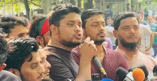 আ.লীগ নিষিদ্ধের দাবিতে বাদ জুমা বড় জমায়েত; পথে নামার আহ্বান হাসনাতের