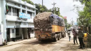 দুর্গাপূজায় ৬ দিন বন্ধ থাকবে হিলি স্থলবন্দরের আমদানি-রপ্তানি