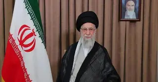 ইরান সংকট ঘনীভূত: ট্রাম্পের হুমকিতে ‘বাঙ্কারে’ খামেনি