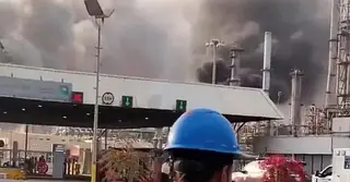 জ্বালানি স্থাপনায় হামলা: বিষাক্ততা ছড়ানোর ঝুঁকি, ইরান রেড ক্রিসেন্টের সতর্কতা