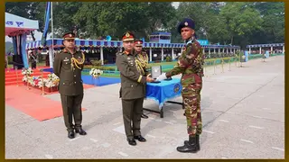 যশোরে সেনাবাহিনীর সিগন্যালস কোরের কুচকাওয়াজ অনুষ্ঠিত