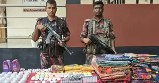যশোর সীমান্তে ৬ লাখ টাকার চোরাচালানী মালামাল জব্দ