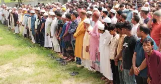 কৃষক কবির হোসেনের দাফন সম্পন্ন; পরিবারের পাশে থাকার আশ্বাস প্রতিমন্ত্রী টুকুর
