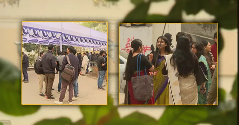 জগন্নাথ বিশ্ববিদ্যালয়ের শিক্ষার্থীরা