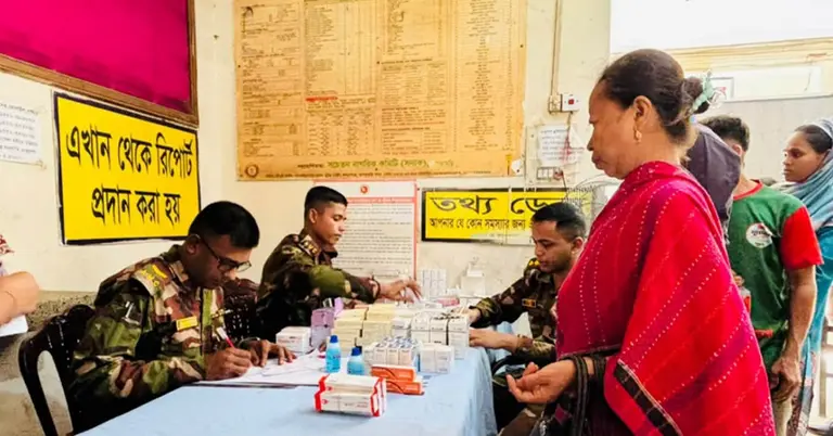 সেনাবাহিনীর উদ্যোগে বিনামূল্যে চিকিৎসাসেবা