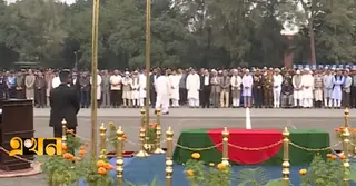 রাষ্ট্রীয় মর্যাদায় এ কে খন্দকারকে শেষ বিদায়