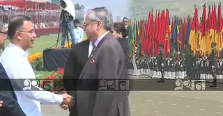 স্বাধীনতা দিবসের কুচকাওয়াজ শুরু, যোগ দিয়েছেন রাষ্ট্রপতি-প্রধানমন্ত্রী
