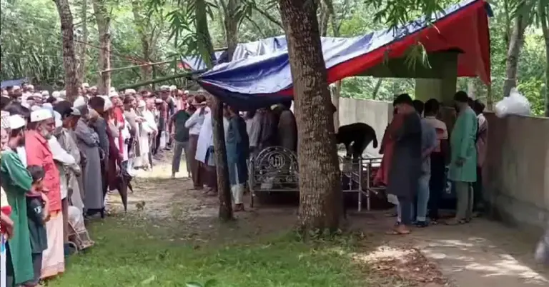 কুষ্টিয়ায় নিহতদের জানাজা নামাজ