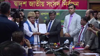 প্রতীক বরাদ্দের পর নির্বাচনী প্রচারে প্রার্থীরা