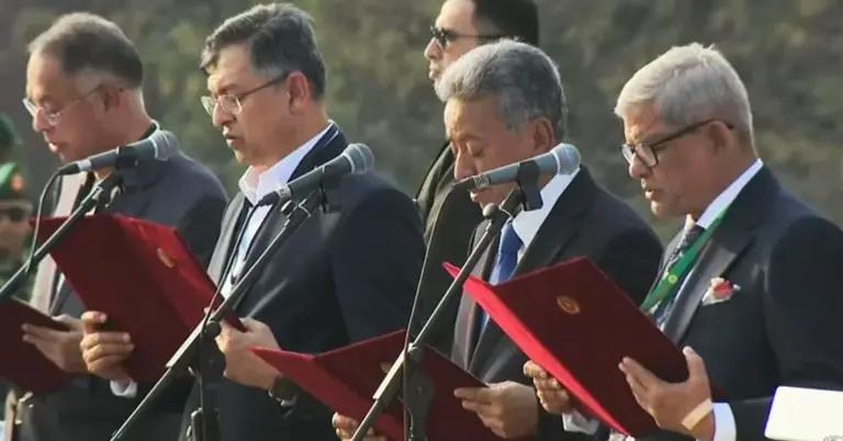 মন্ত্রী পরিষদের শপথ