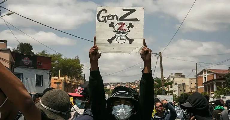 গত বৃহস্পতিবার রাজধানী আন্তানানারিভোতে বিক্ষোভ শান্তিপূর্ণভাবে শুরু হয়