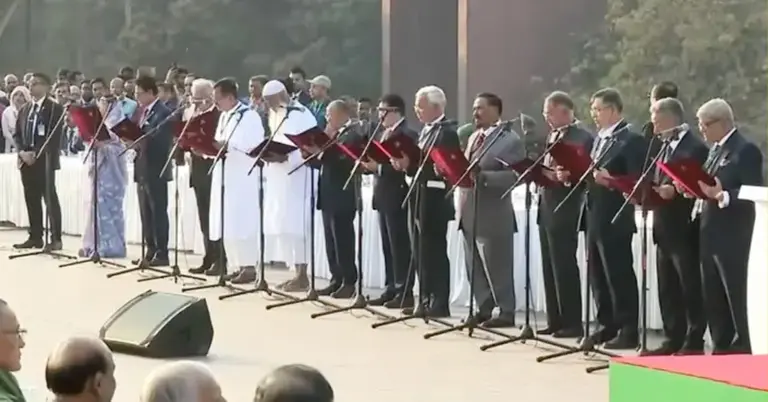 মন্ত্রিপরিষদের শপথ