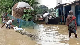 বিপৎসীমার ওপরে নেত্রকোণার সোমেশ্বরী নদীর পানি