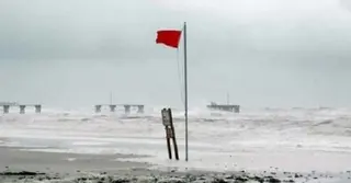 অভ্যন্তরীণ নদীবন্দরগুলোয় ১ নম্বর সতর্কতা সংকেত